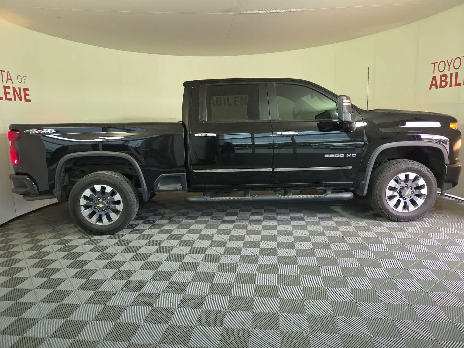 2022 Chevrolet Silverado 2500HD Custom