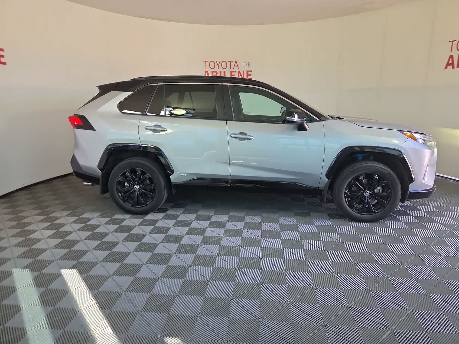 2024 Toyota RAV4 Hybrid XSE