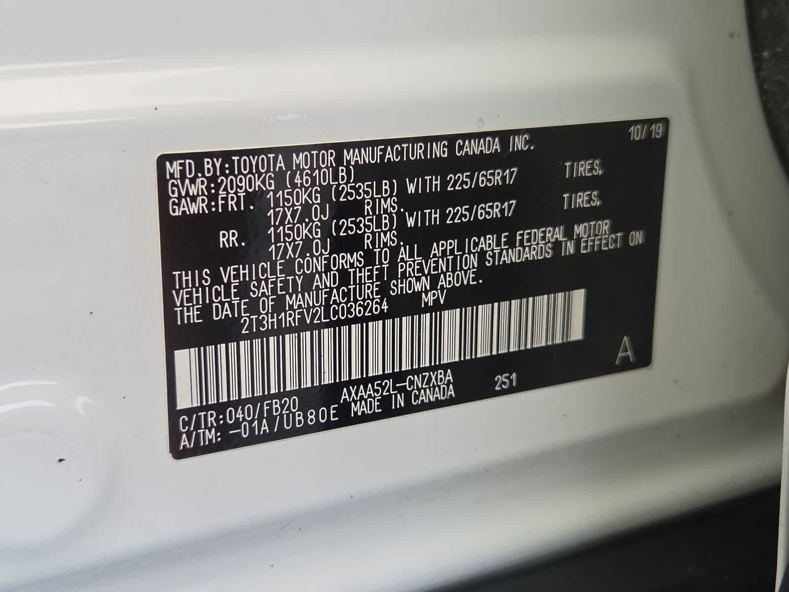 2020 Toyota RAV4 LE