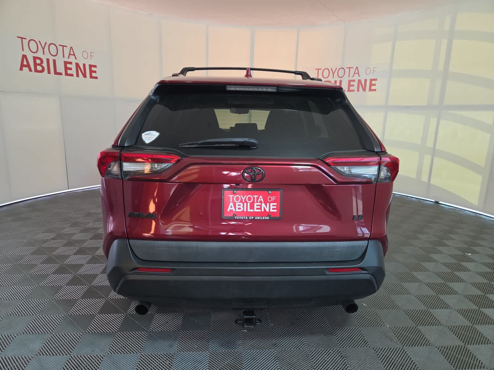 2021 Toyota RAV4 LE