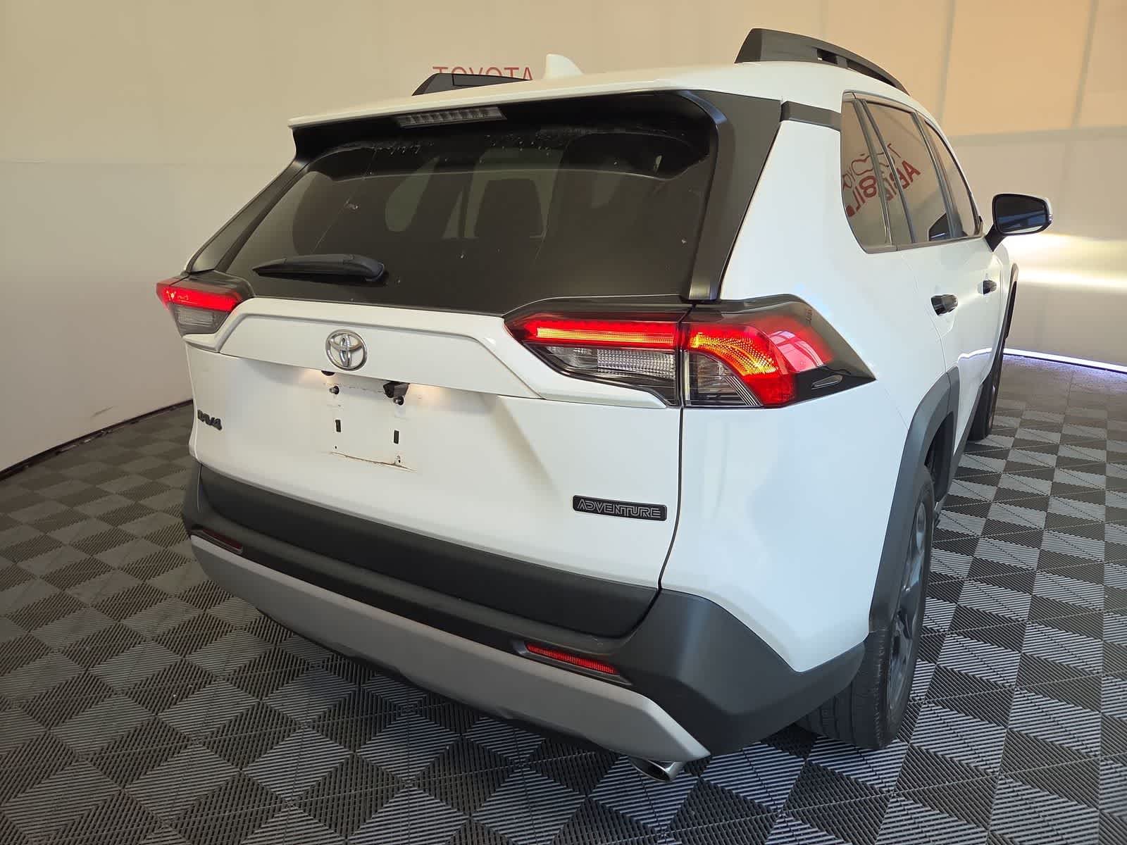 2023 Toyota RAV4 Adventure