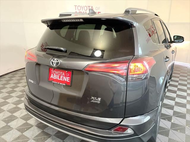 2018 Toyota RAV4 XLE