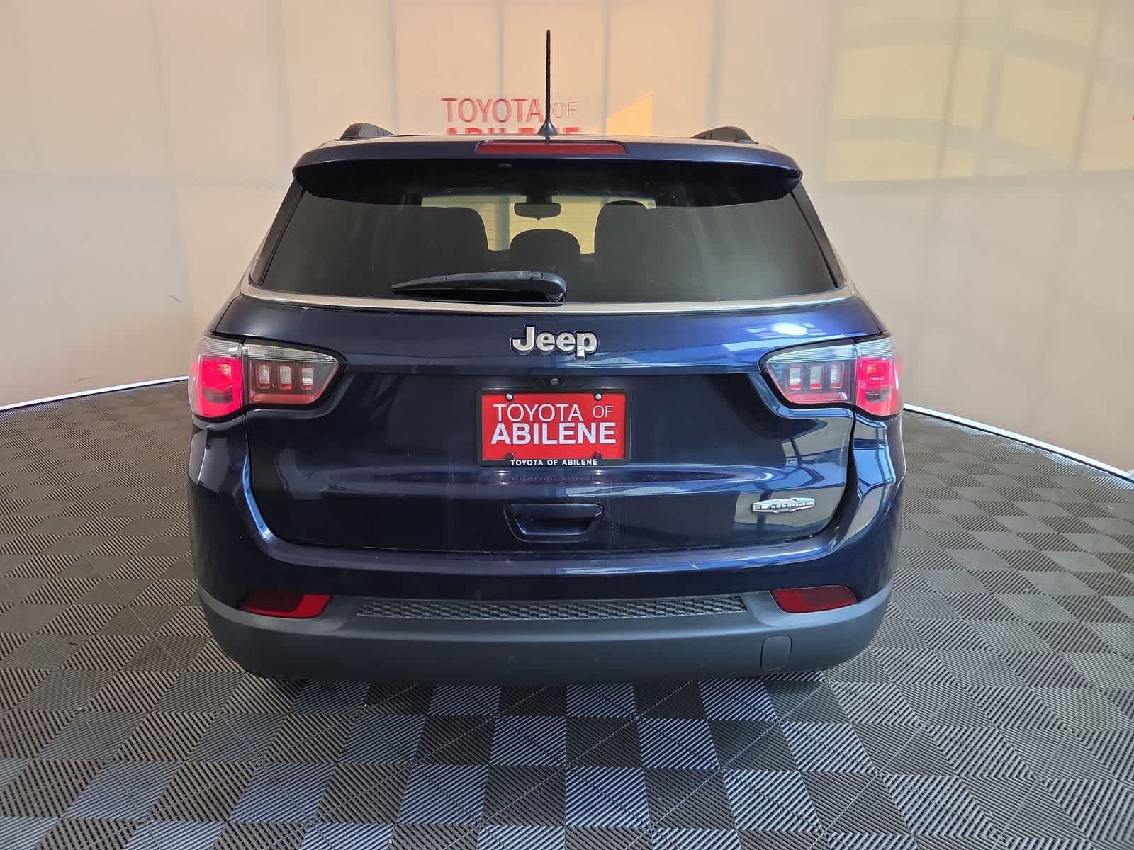 2017 Jeep New Compass Latitude