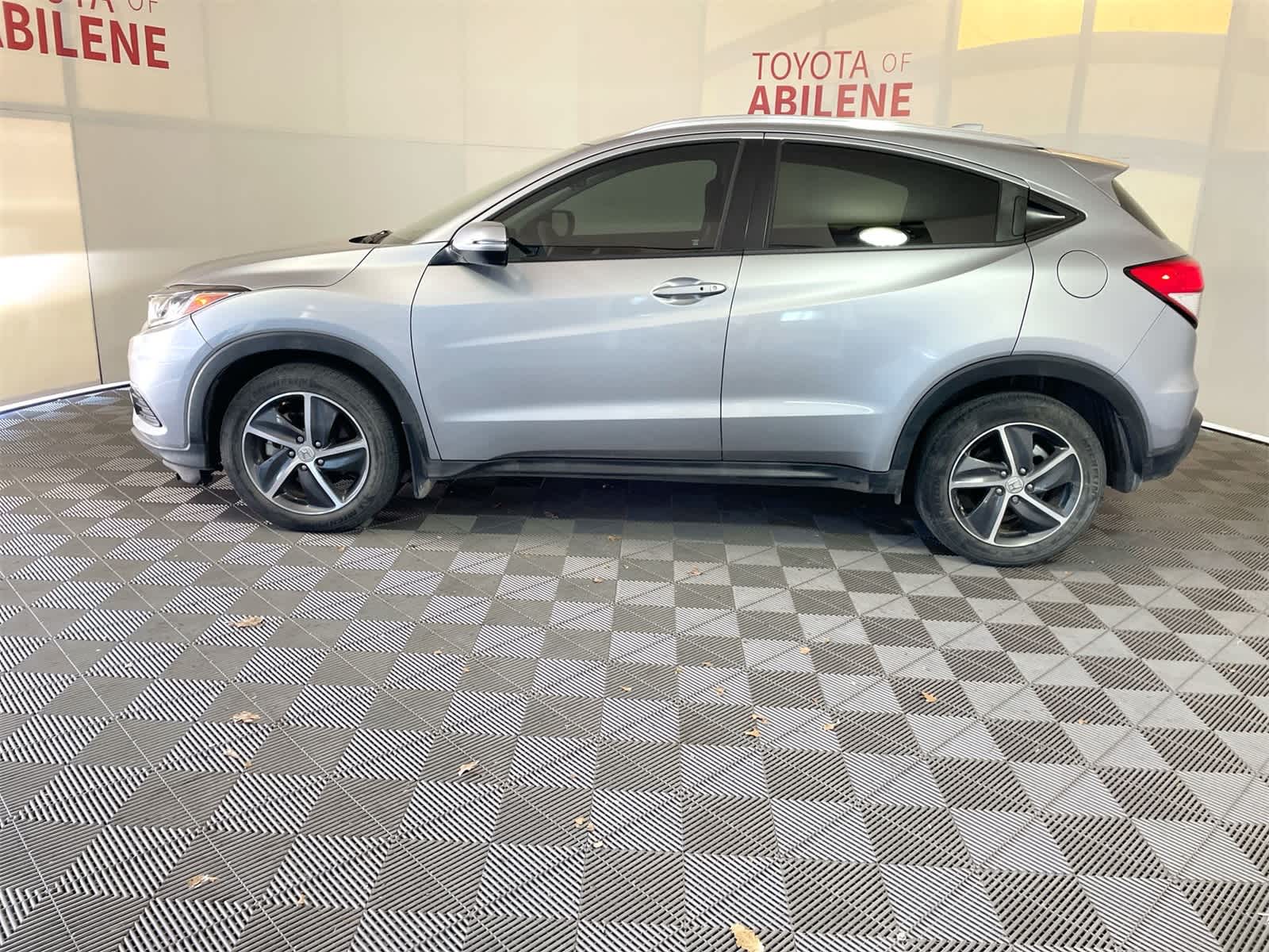 2022 Honda HR-V EX