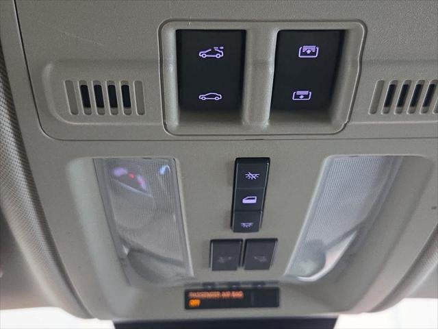 2011 Cadillac SRX Luxury Collection