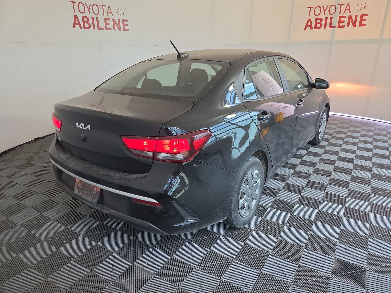 2022 Kia Rio LX