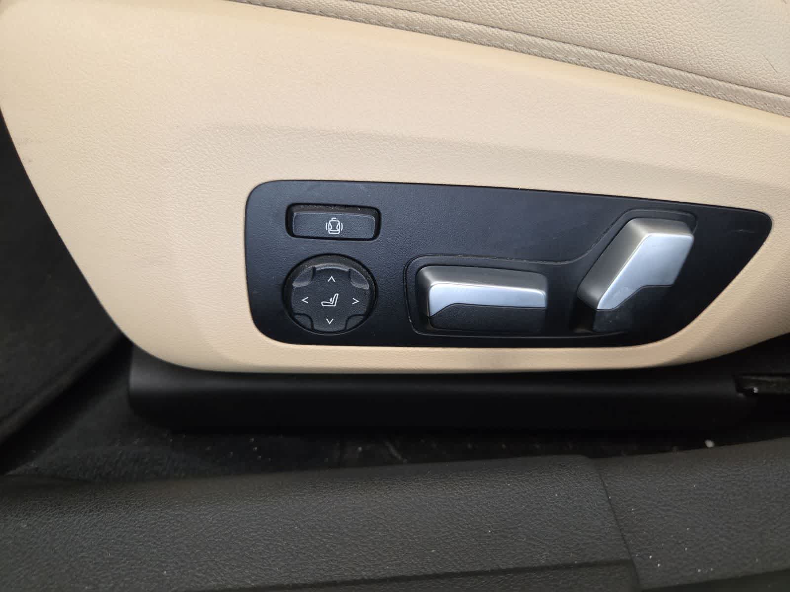 2020 BMW 330i 330i