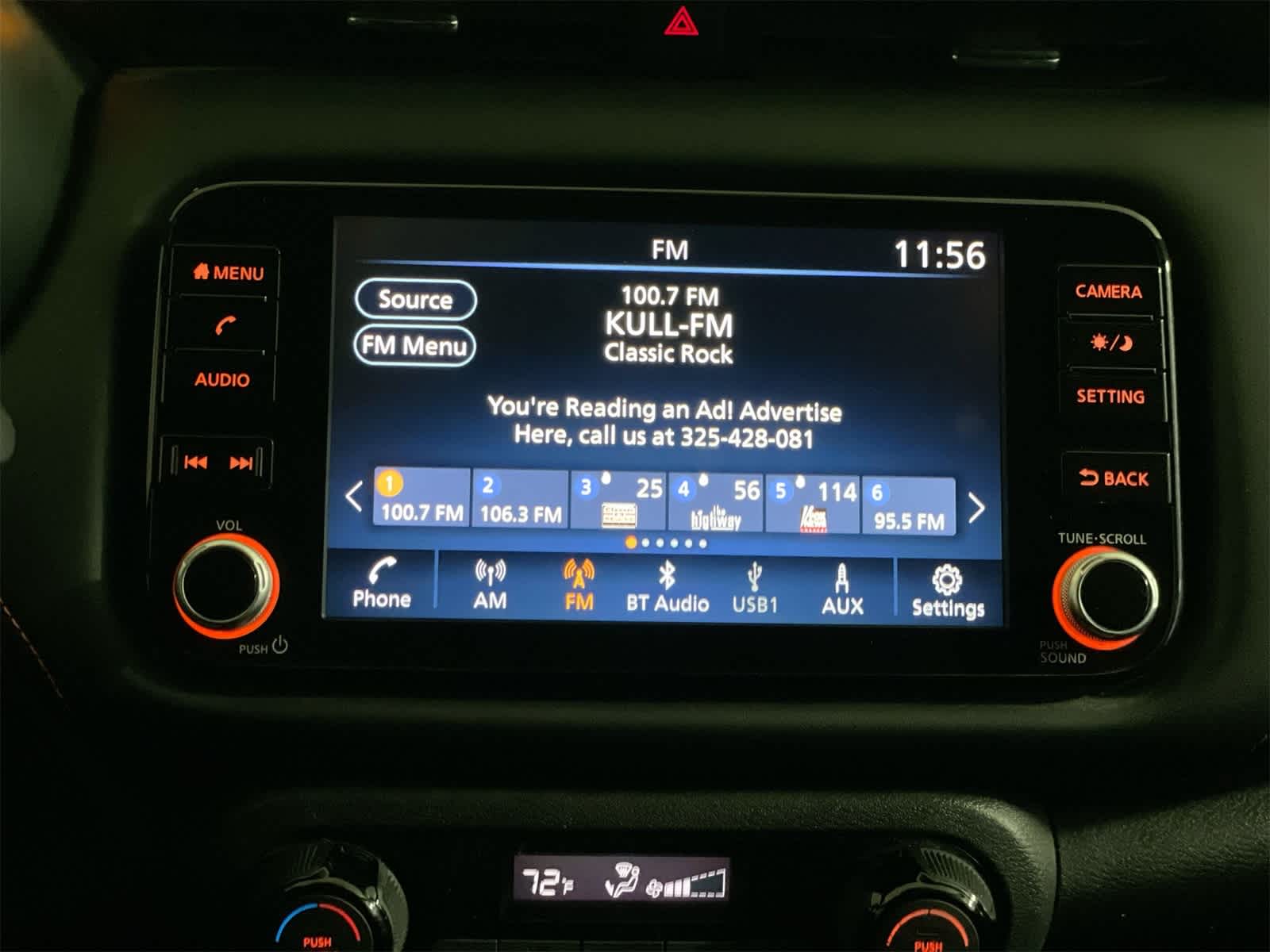 2022 Nissan Kicks SR