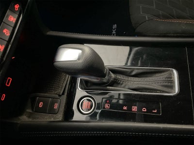 2022 Nissan Kicks SR