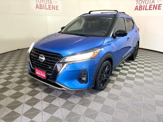 2022 Nissan Kicks SR