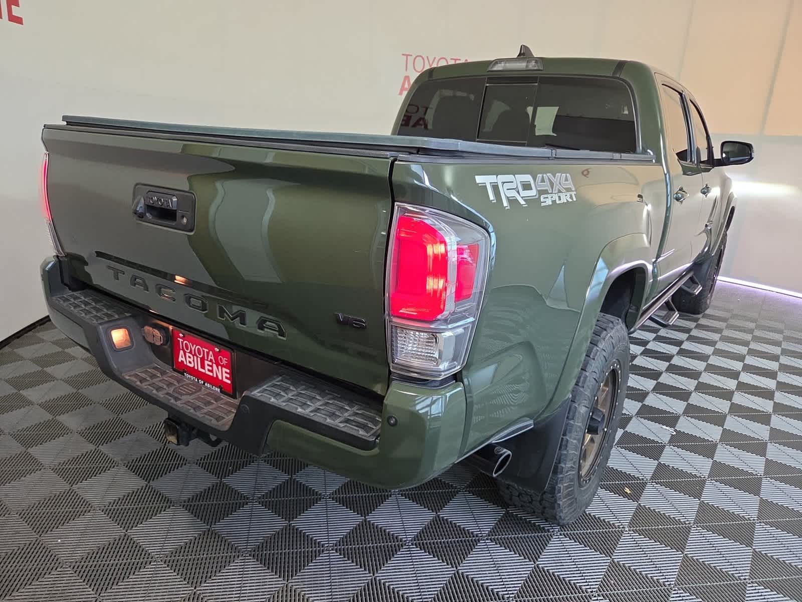 2021 Toyota Tacoma TRD Sport