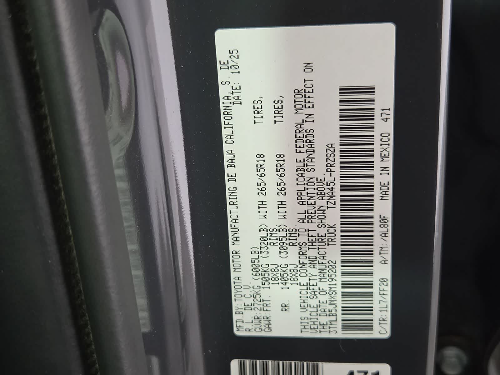 2025 Toyota Tacoma SR5