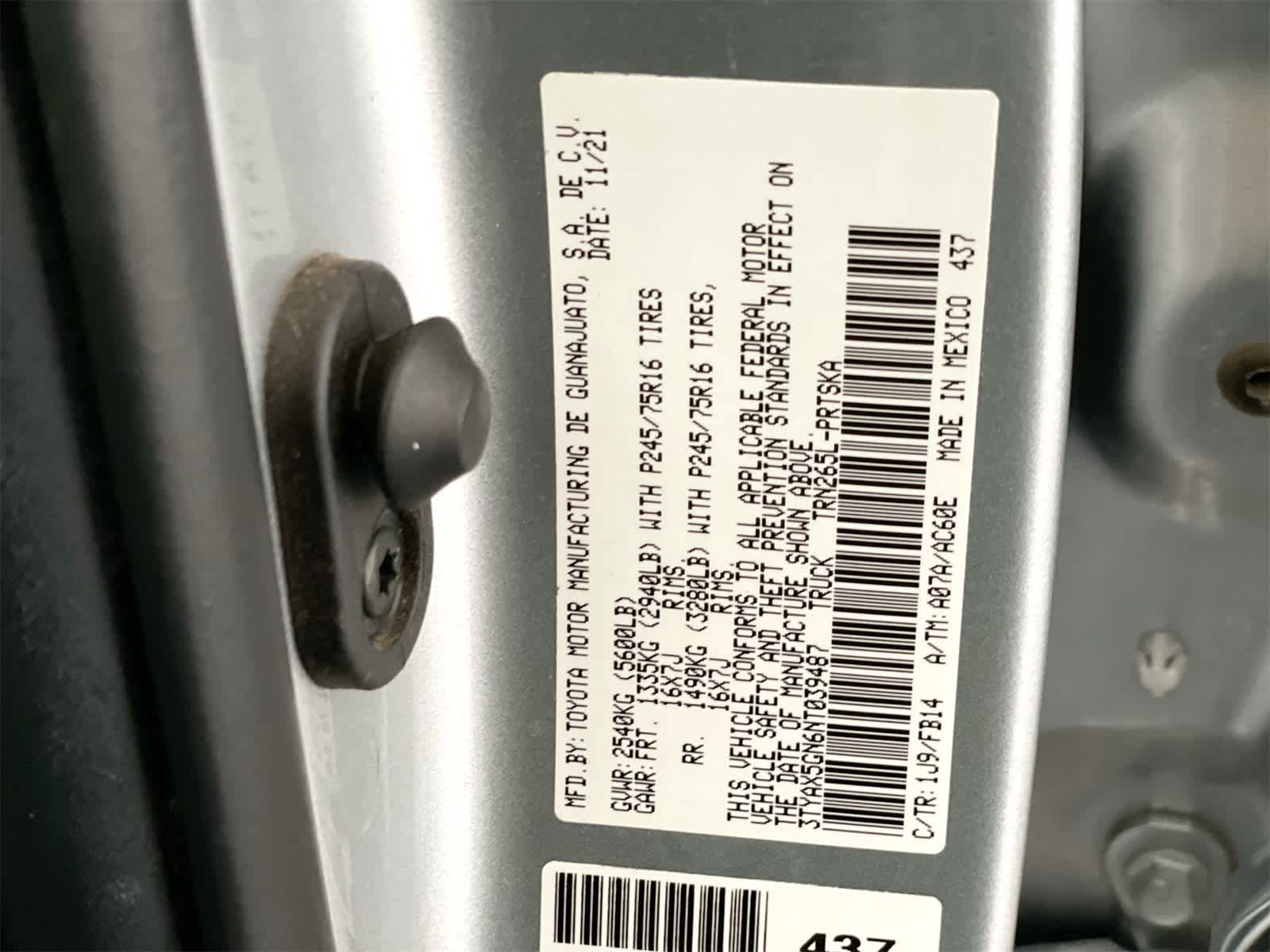 2022 Toyota Tacoma SR