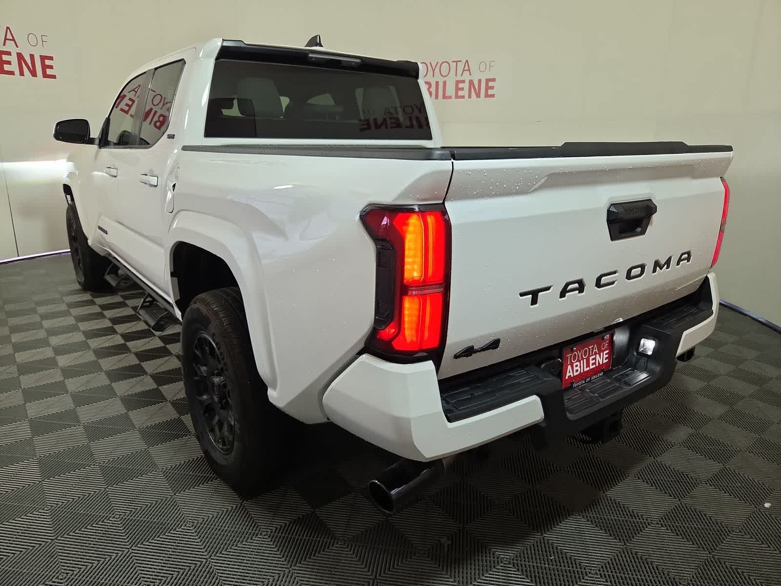 2025 Toyota Tacoma SR5
