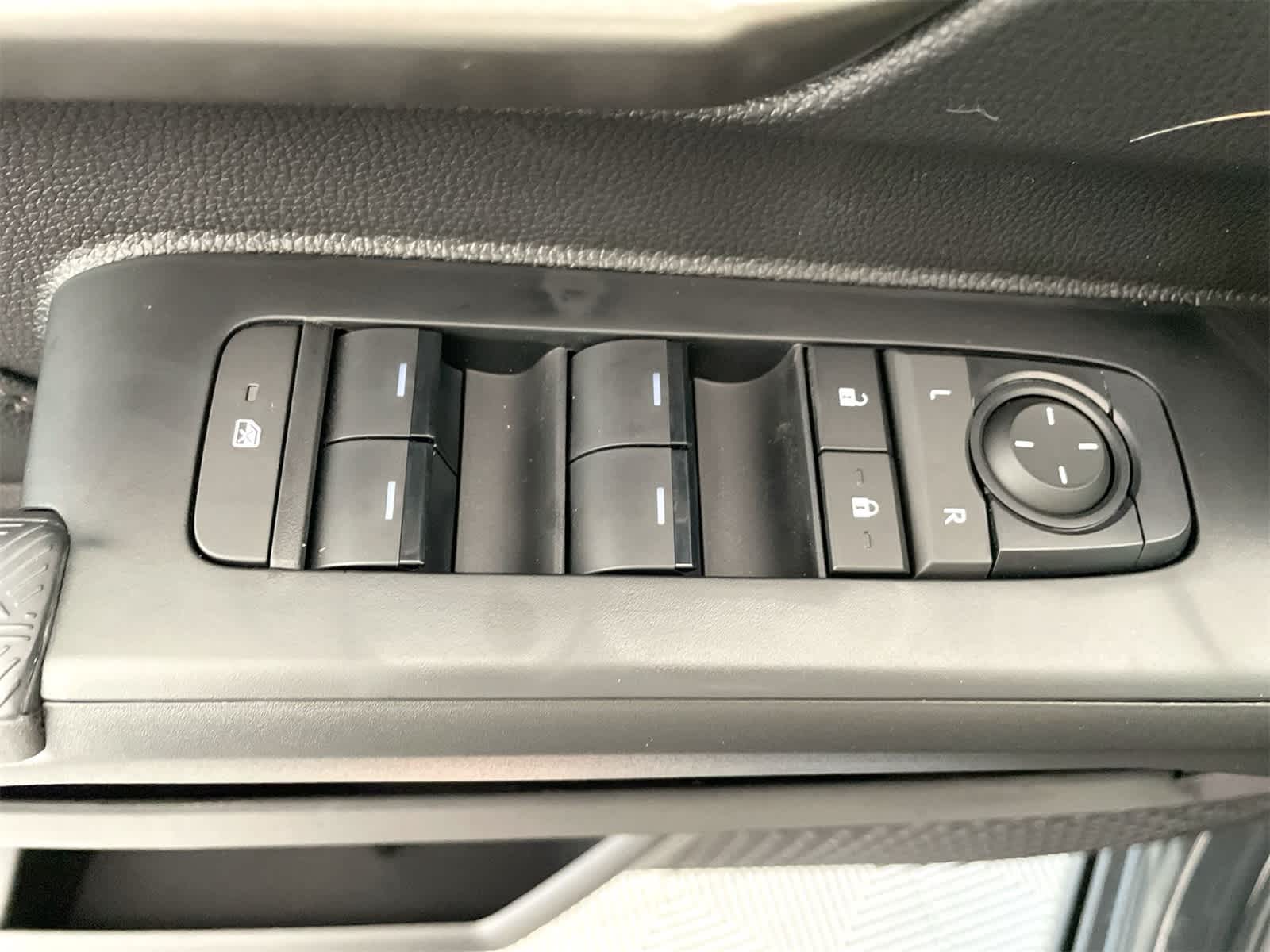 2025 Toyota Tacoma Limited Hybrid