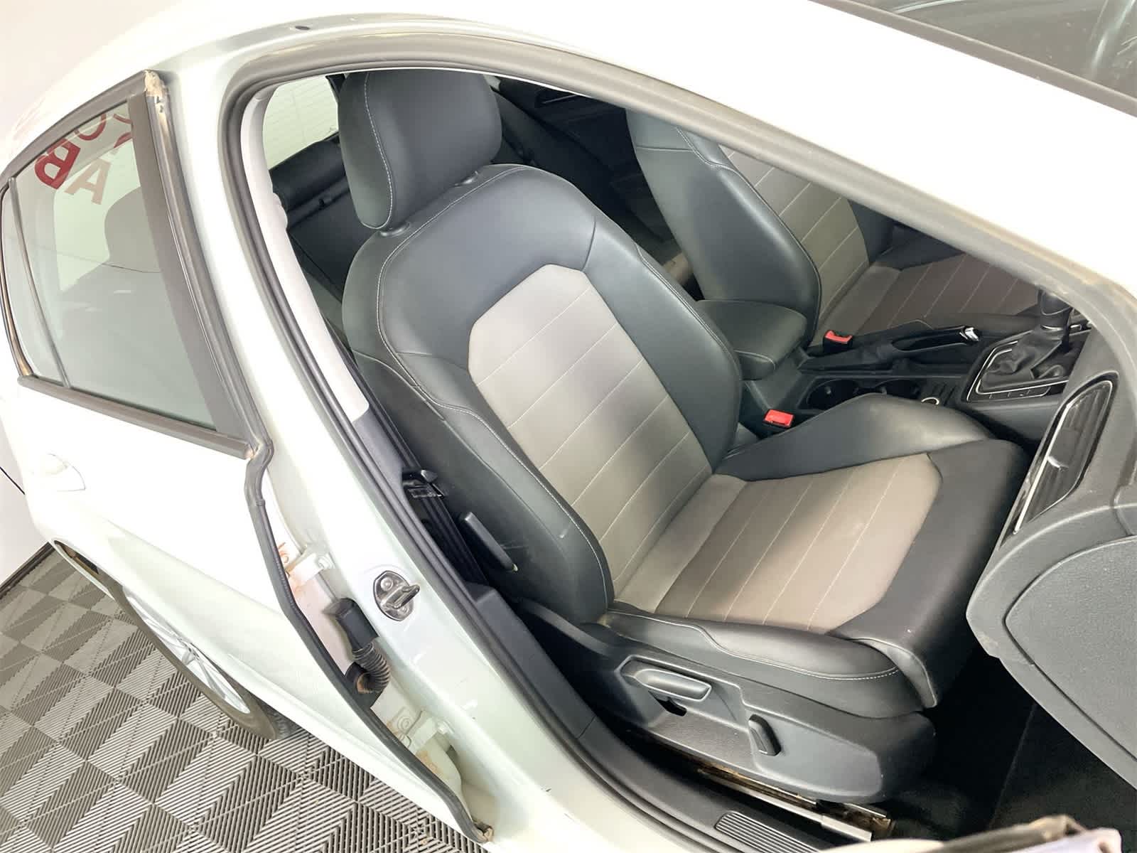 2015 Volkswagen Golf TSI SEL