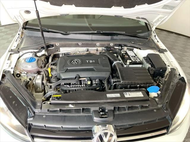 2015 Volkswagen Golf TSI SEL