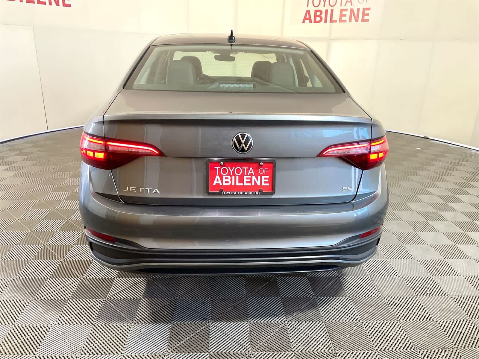 2024 Volkswagen Jetta SE