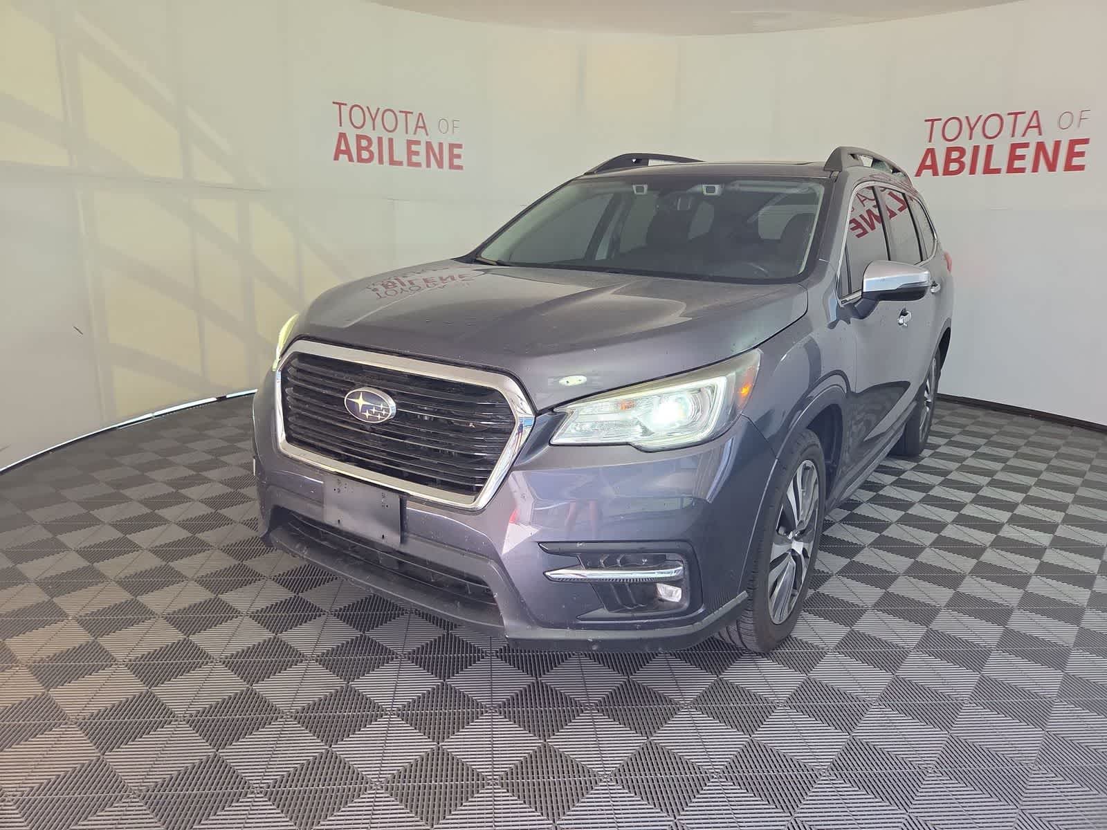 2020 Subaru Ascent Touring's photo