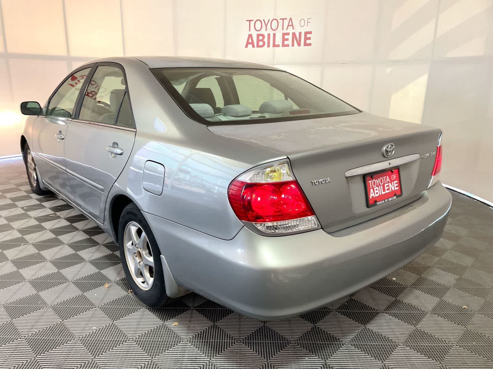 2006 Toyota Camry LE