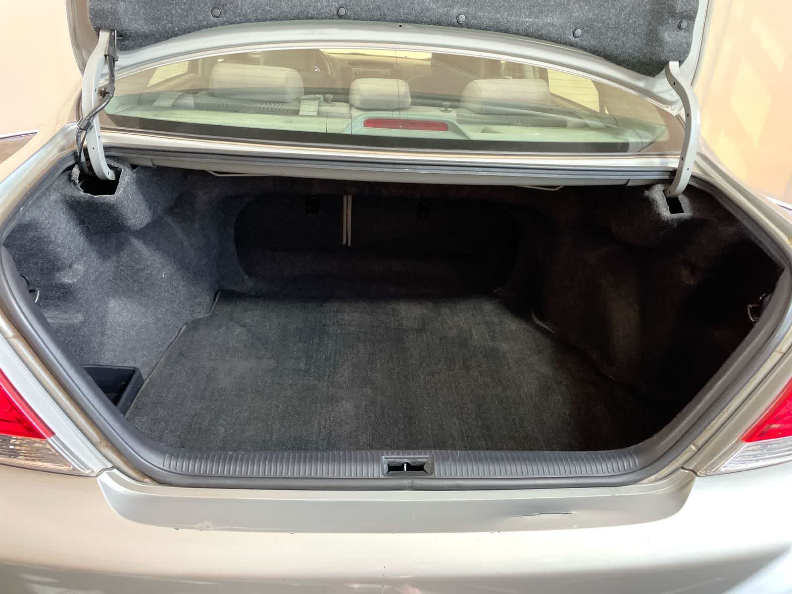 2006 Toyota Camry LE