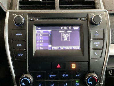 2017 Toyota Camry SE