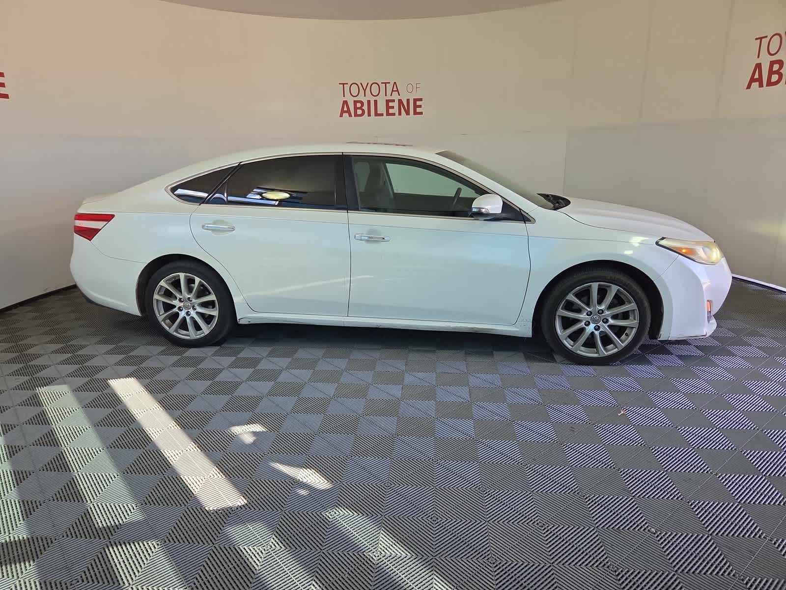 2013 Toyota Avalon XLE Touring