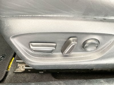 2022 Toyota Avalon XLE