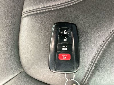 2022 Toyota Avalon XLE