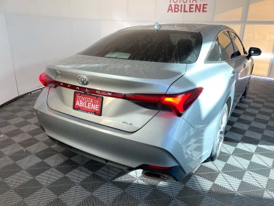 2022 Toyota Avalon XLE