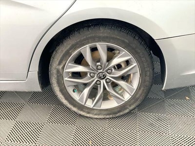 2022 Toyota Avalon XLE