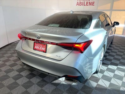 2022 Toyota Avalon XLE