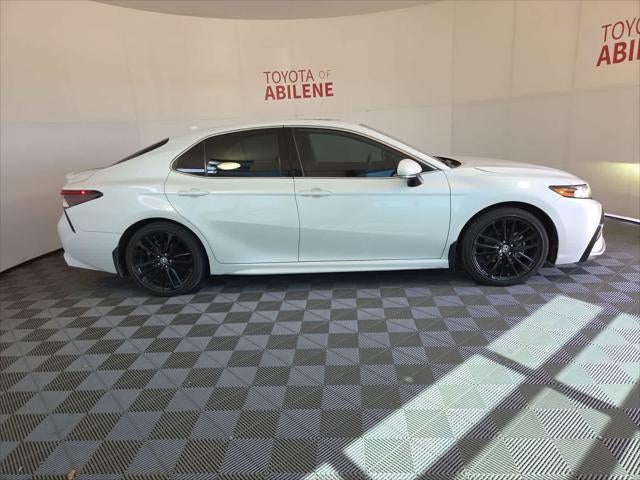 2024 Toyota Camry Hybrid XSE