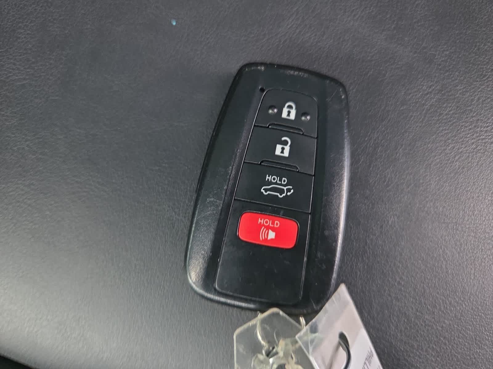 2023 Toyota RAV4 Hybrid XLE Premium