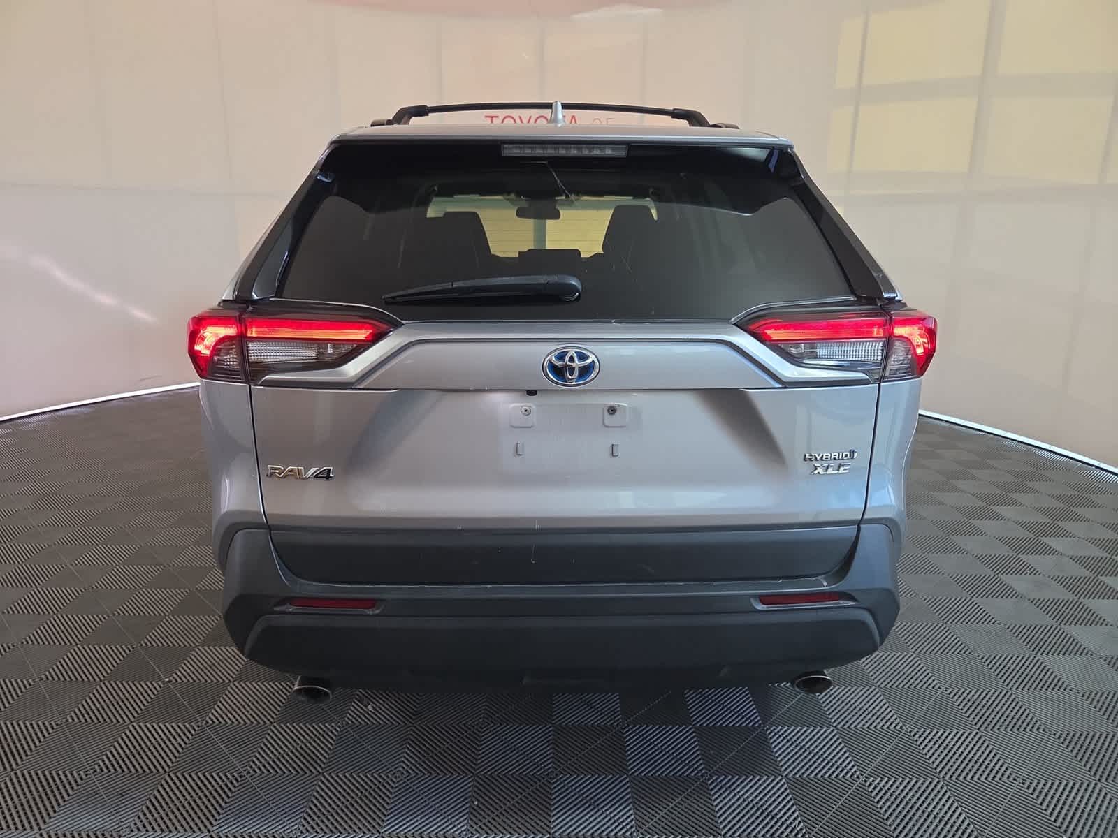 2022 Toyota RAV4 Hybrid XLE Premium