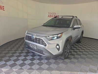 2022 Toyota RAV4 Hybrid XLE Premium
