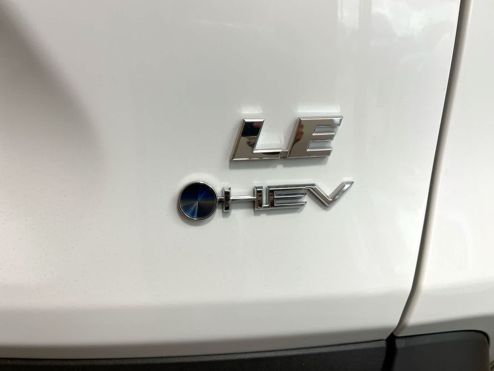 2025 Toyota RAV4 Hybrid LE