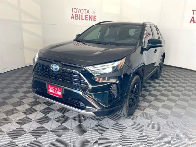 2022 Toyota RAV4 Hybrid SE