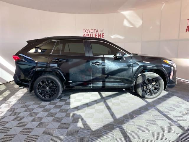 2022 Toyota RAV4 Hybrid SE