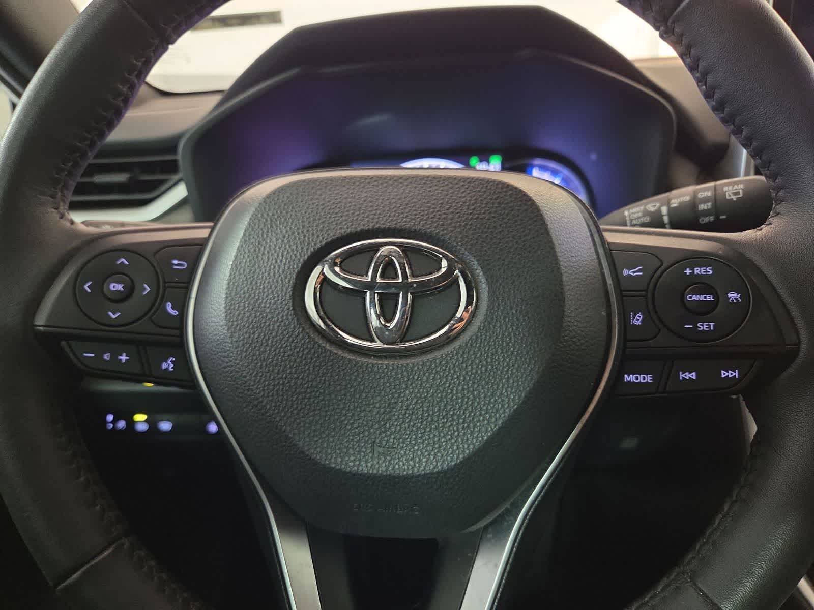2023 Toyota RAV4 Hybrid SE