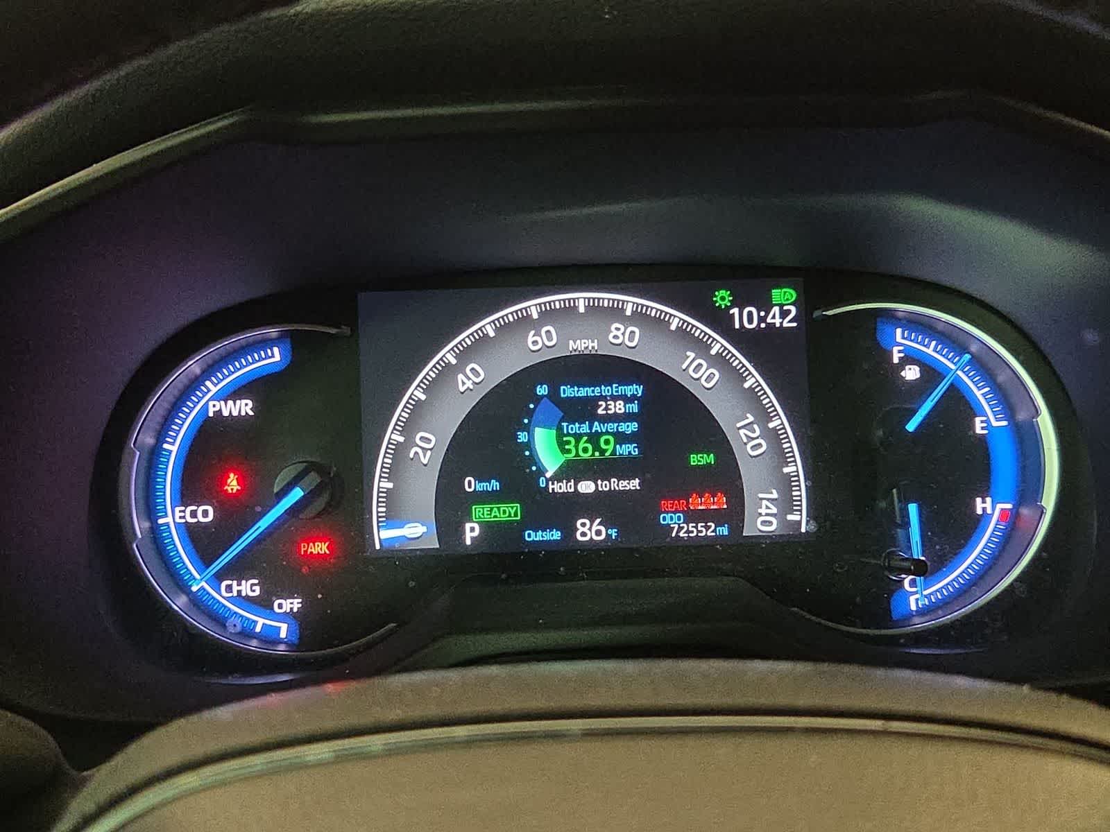 2023 Toyota RAV4 Hybrid SE