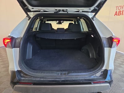 2023 Toyota RAV4 Hybrid SE