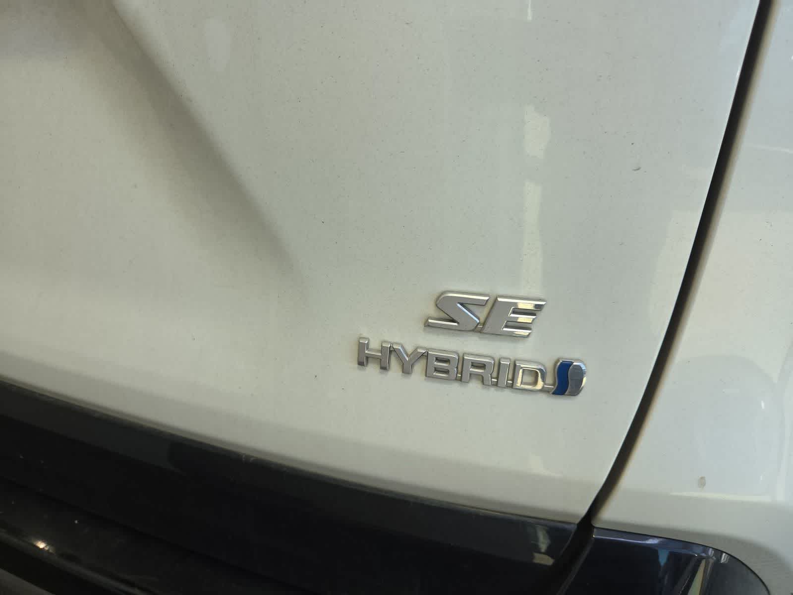 2023 Toyota RAV4 Hybrid SE