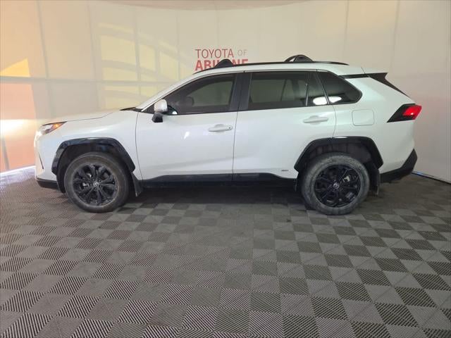 2023 Toyota RAV4 Hybrid SE