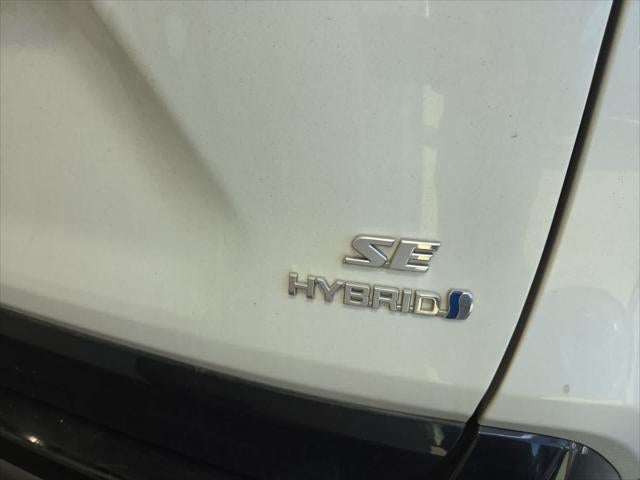 2023 Toyota RAV4 Hybrid SE