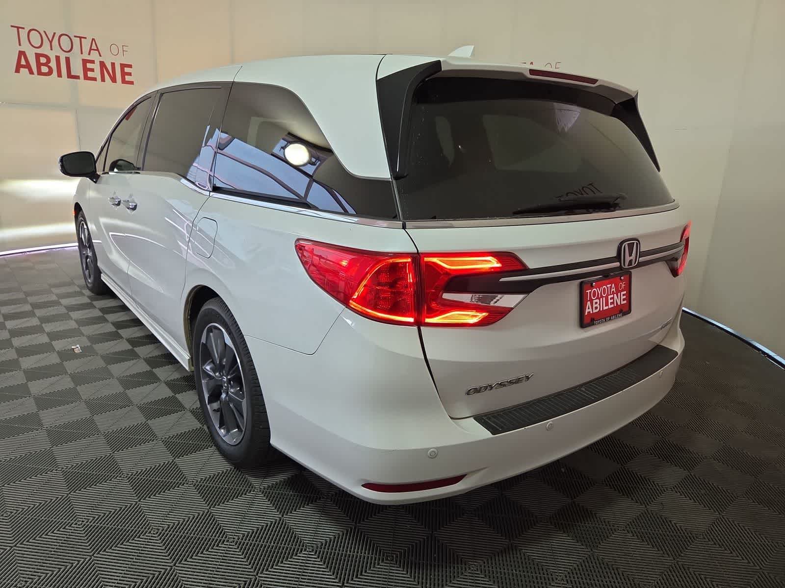2022 Honda Odyssey Elite