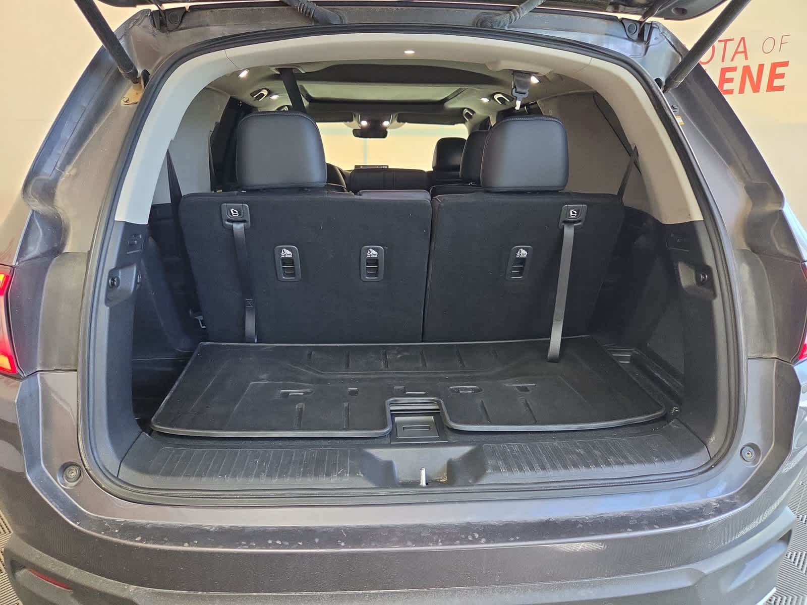 2023 Honda Pilot Elite