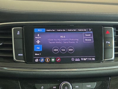 2020 Buick Enclave Essence