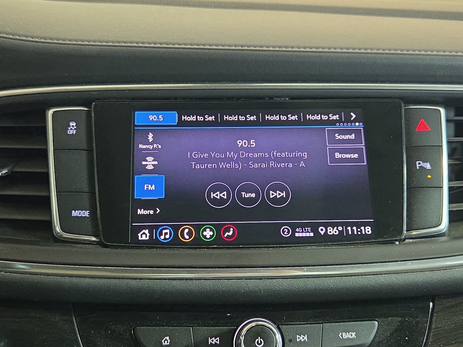 2020 Buick Enclave Essence