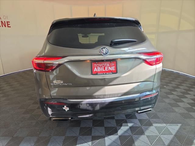 2020 Buick Enclave Essence